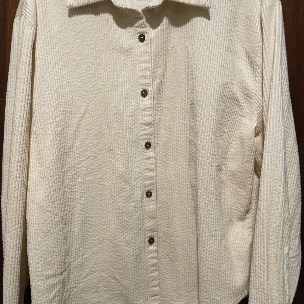 ☀️Lioness Cream Corduroy Button-Up Shirt☀️